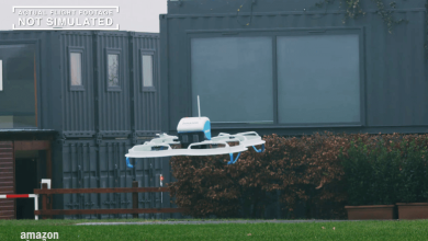 Amazon efectueaza prima livrare cu drona, in Anglia (video) Amazon efectueaza prima livrare cu drona, in Anglia (video)